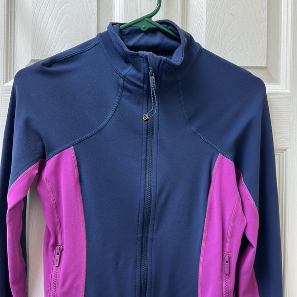 Lululemon Throwback Shape Jacket Mineral Blue/Vivid Plum - Picture 8 of 16